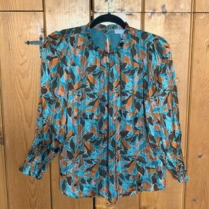 NWOT Modern Leaf Patterned Blouse
